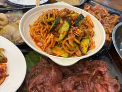-韩风烤牛肉冷面店