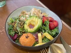 豆腐牛油果沙拉-O'mills Sourdough Bakery&Bistro(永嘉路店)
