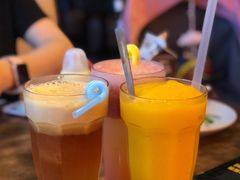 -大头虾越式风味餐厅(光明广场店)