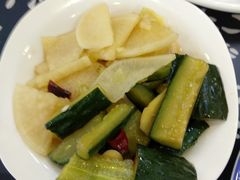 -八两八金·莱芜特色炒鸡(市南漳浦路店)
