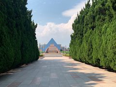 -上海市龙华烈士陵园