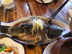 -小锅巴纳西餐厅