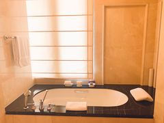 -广州富力丽思卡尔顿酒店