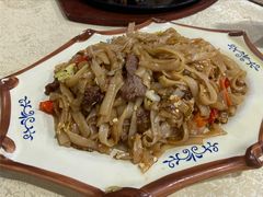干炒牛河-标记美食新鲜猪杂(兴南大道店)
