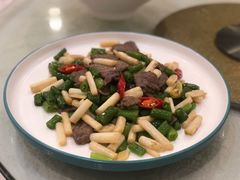 牛肉炒藕尖-荔枝楼酒家(员村东璟店)