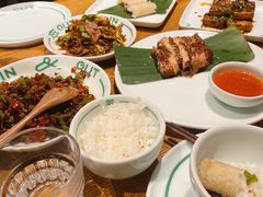 -一坐一忘云南菜(嘉里中心店)
