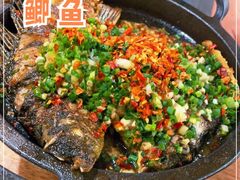 -聚鑫朋酸菜肥肠(文艺路口店)
