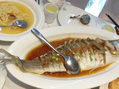 -万龙洲海鲜(广渠门店)