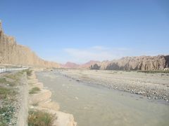 -天山神秘大峡谷