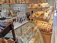 -小飞象面包公社(珠江路金鹰店)