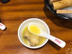 -捞围鲜·港式打边炉(海阳路店)