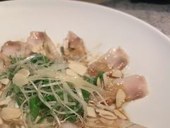 -穹六人间 people 6(岳阳路店)