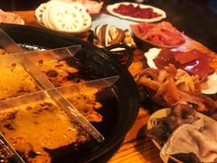 -岗上渣渣老火锅(两路口店)