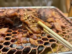 -青古韩式炭火烤肉店