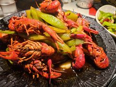 -沪小胖·小龙虾·蓝龙王(八佰伴店)