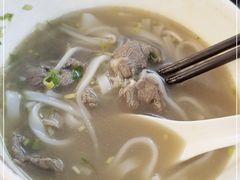 -潮镇老尾牛杂(环城西路店)