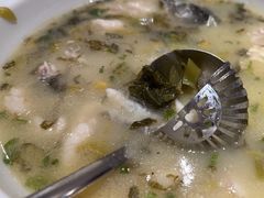 -严记小天府酸菜鱼(西四路店)