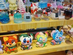 -郑在DIY·潮玩银饰绘画手作(中央大道旗舰店)