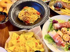 -mordew加州日记西餐&小酒馆(新天地店)
