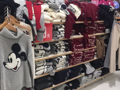 -UNIQLO(海岸城购物中心店)