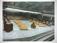 -UNI UNI(环亚凯瑟琳店)