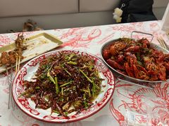 -老班长·小龙虾·鲜货烧烤大排档(金街美地店)