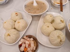 -李与白包子铺(桐梓林店)