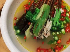 藤椒味钵钵鸡-嘉州叶婆婆钵钵鸡(建设路店)