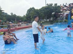 -欢乐水魔方水世界