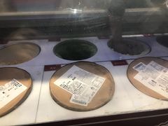 -亚马逊环球美食百汇(新城吾悦广场店)