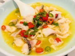 -港丽餐厅(高德置地店)