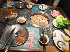 -阪尚皇·原切牛排·烤肉火锅自助(北京路店)