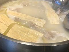 -官也街澳门火锅(新源里店)