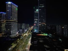 -西安绿地假日酒店·丽宝轩中餐厅