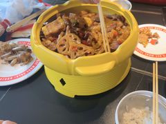 -多嘴超级肉蟹煲(杉杉国潮主题店)