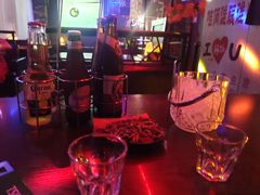 -聚点酒吧(龙湖滨江天街店)