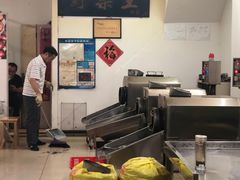 大堂-阿男野栗王(金门路店)