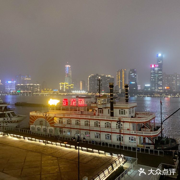 北外滩日料性价比之王,超美江景露台寿司怀石