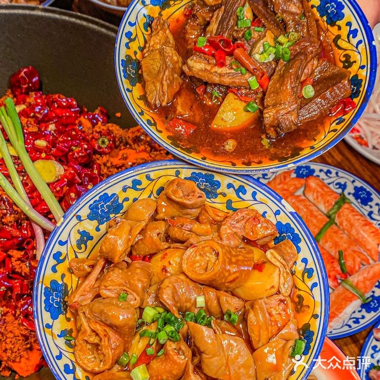 鹿晗诚不欺我‼️这家烧菜火锅我直接吹爆好吗