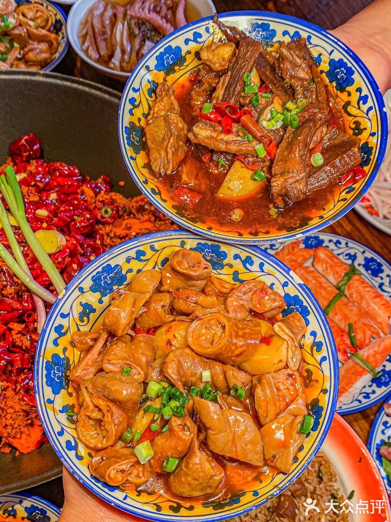 鹿晗诚不欺我‼️这家烧菜火锅我直接吹爆好吗