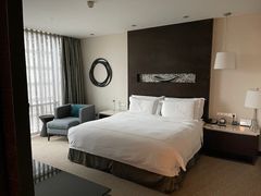 -青岛海尔洲际酒店