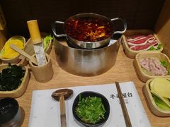 -独食火锅·半米屋台(望平街店)