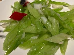 -吴越荣记苏州菜·松鼠桂鱼 100% 活鱼现做(月光码头店)