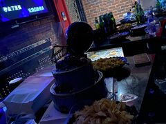 -GAGA主题量贩式KTV平价店(工大店)