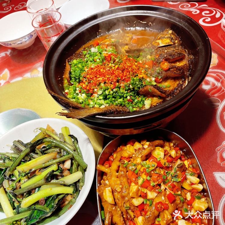 深圳探店|我愿称它为湖南菜天花板“油盐巷子”