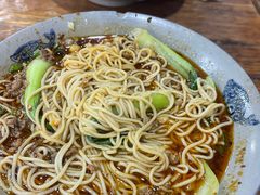 -丁丁猫重庆小面(徐州路店)
