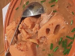 -黄泥岗·地道湖北菜(奥特莱斯店)