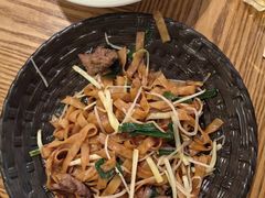 -彩蝶谷美食廊·粤式经典南番顺·铁板烧烤泰风味(广州长隆酒店)