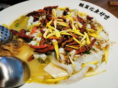 老坛子酸菜鱼-新太二·鲜料川菜(晶耀前滩店)