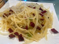 酸辣土豆丝-小谭川菜(紫薇田园店)
